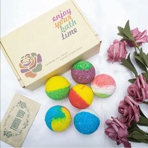 Essential oils bath bombs- 6 pack x2